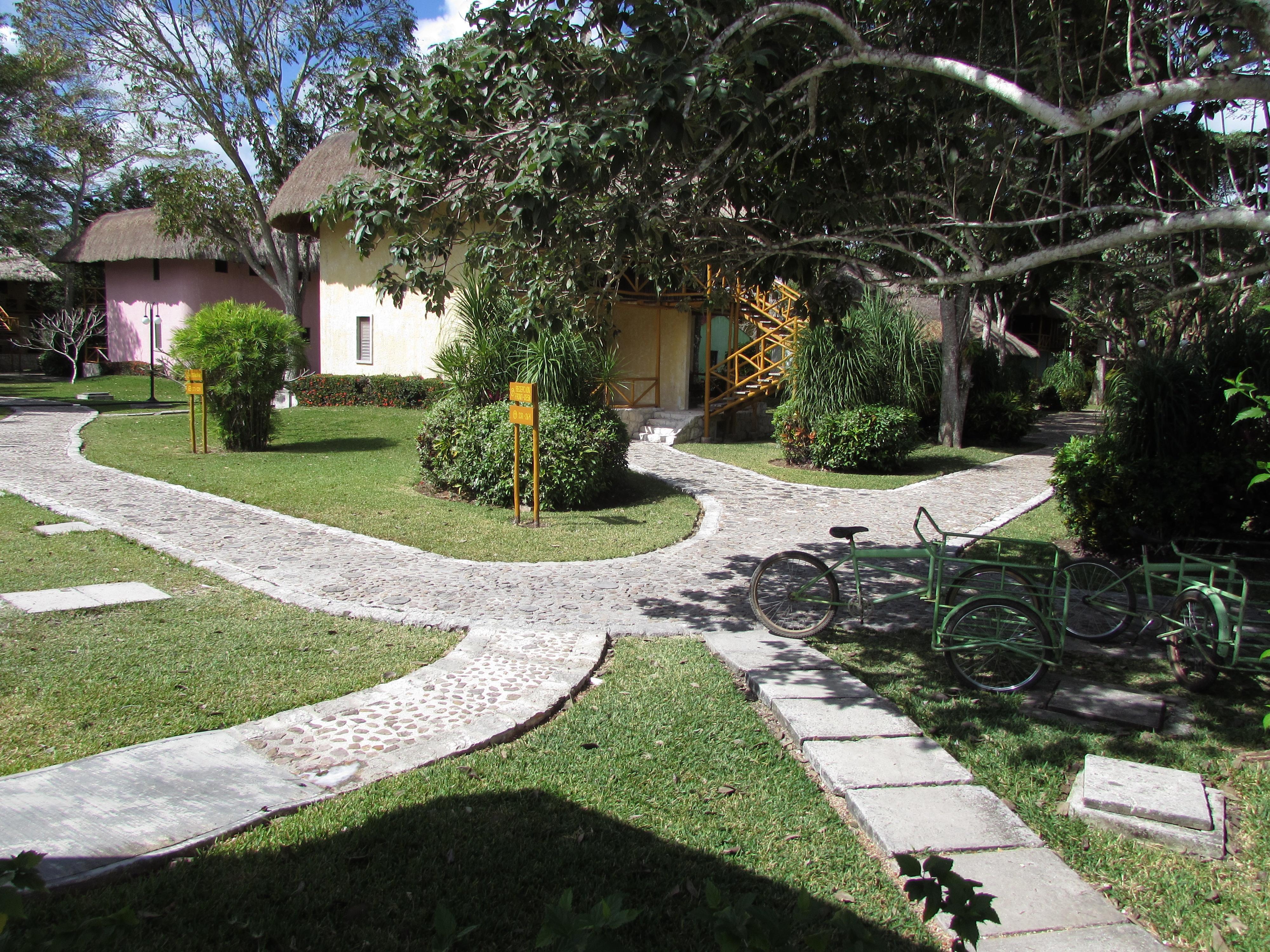 Chicanna Ecovillage Resort Exterior photo