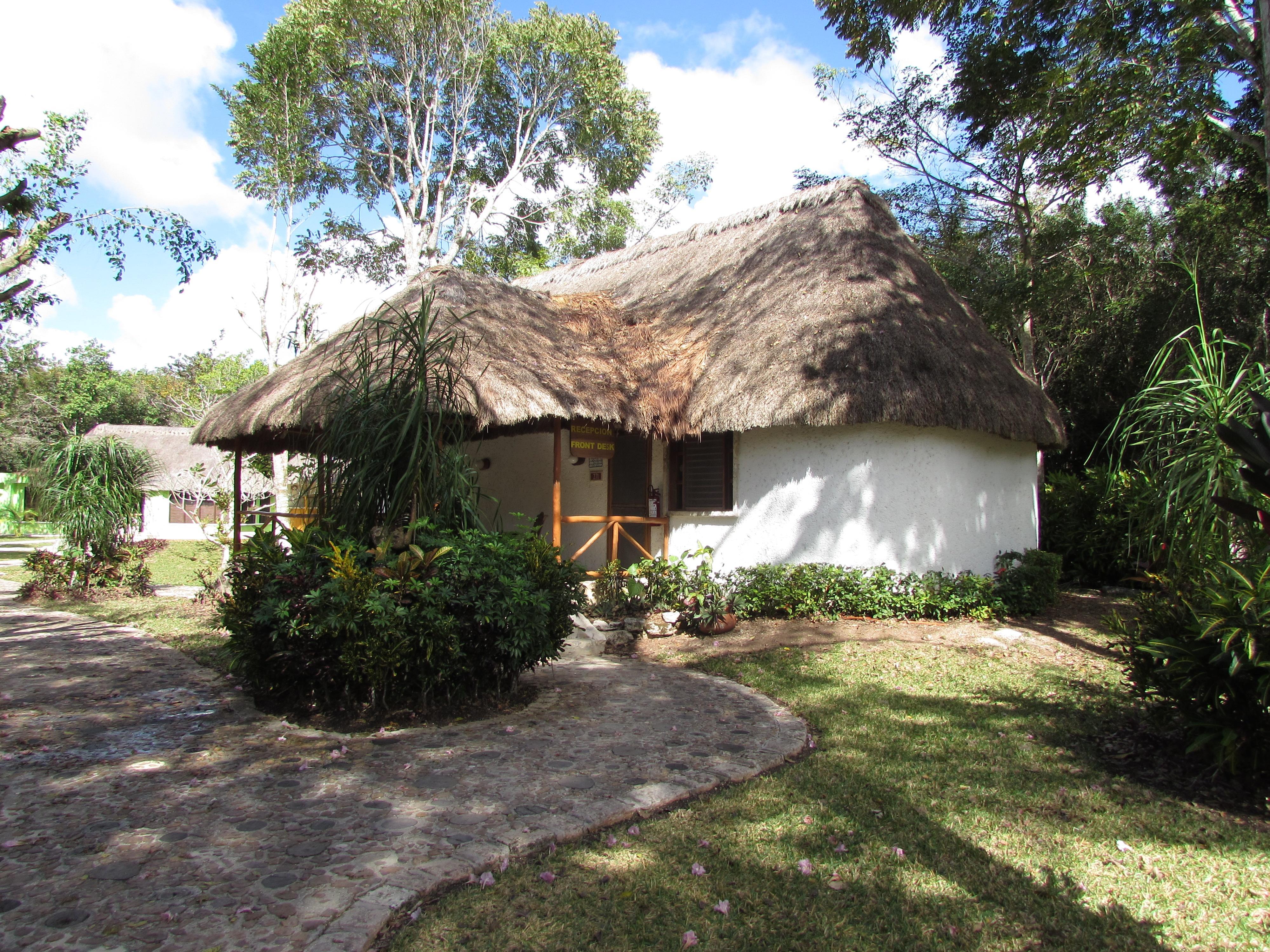 Chicanna Ecovillage Resort Exterior photo